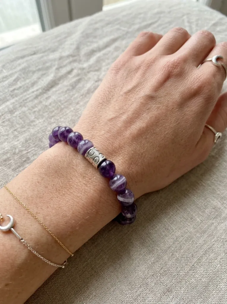 bracelet amethyste poigné.webp