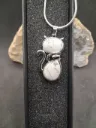 pendentif chat en howlite