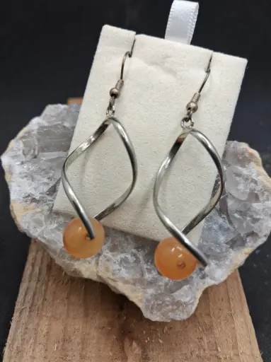 Boucles d'Oreilles en Cornaline Torsadées