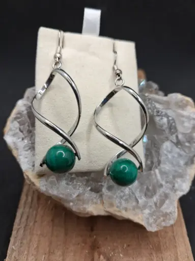 Boucles d'Oreilles en Malachite Torsadées