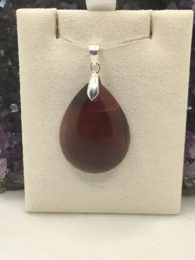 Petit Pendentif Goutte en Œil de Taureau