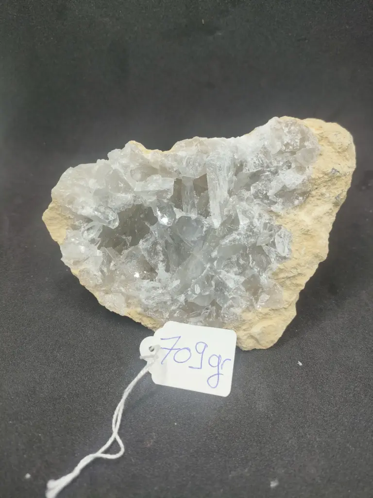 géode de quartz blanc