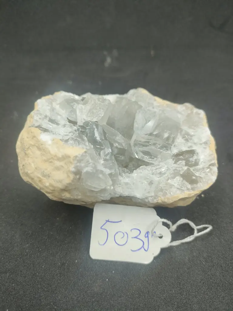 géode de cristal de roche
