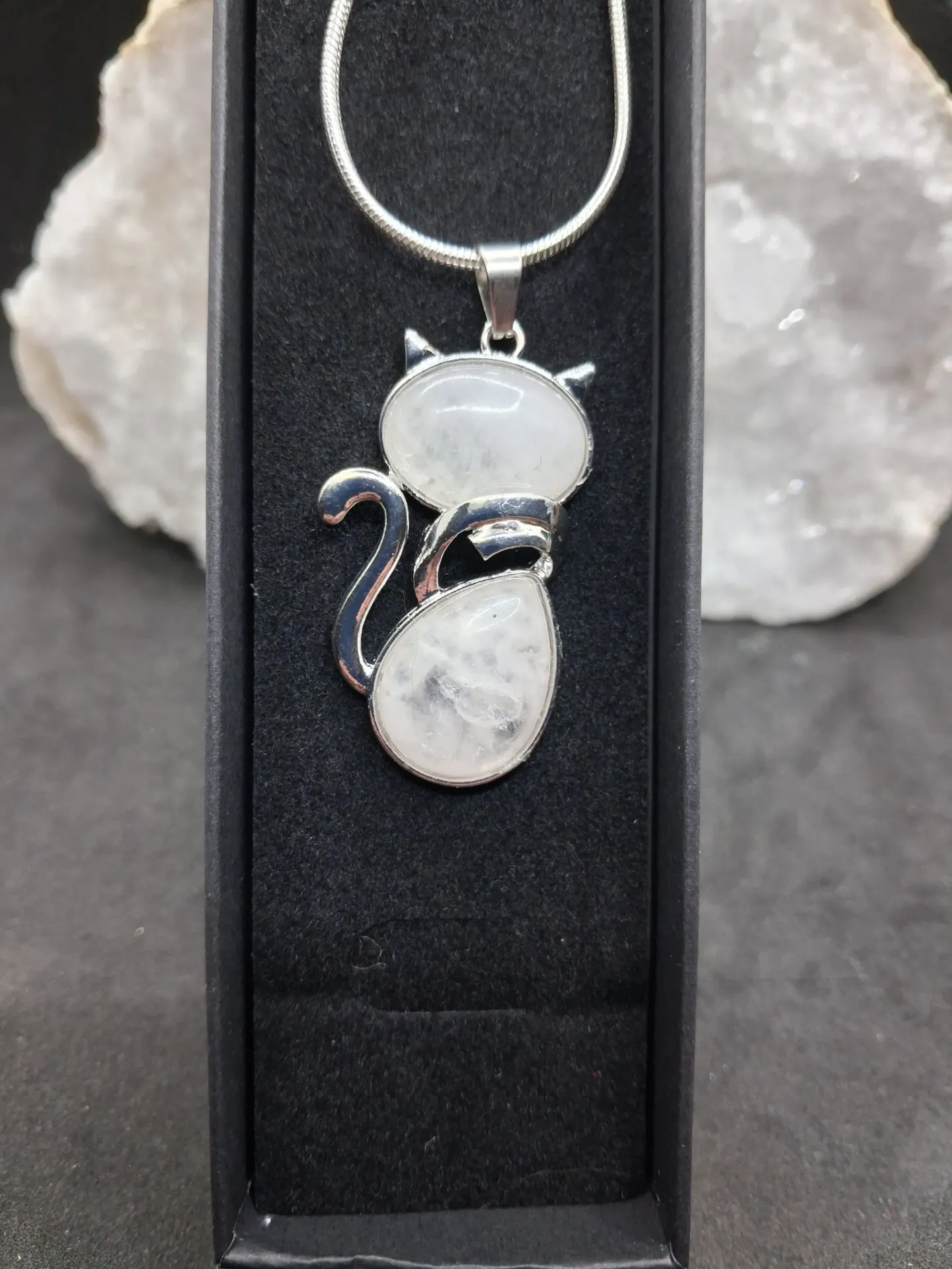 pendentif chat en quartz rose