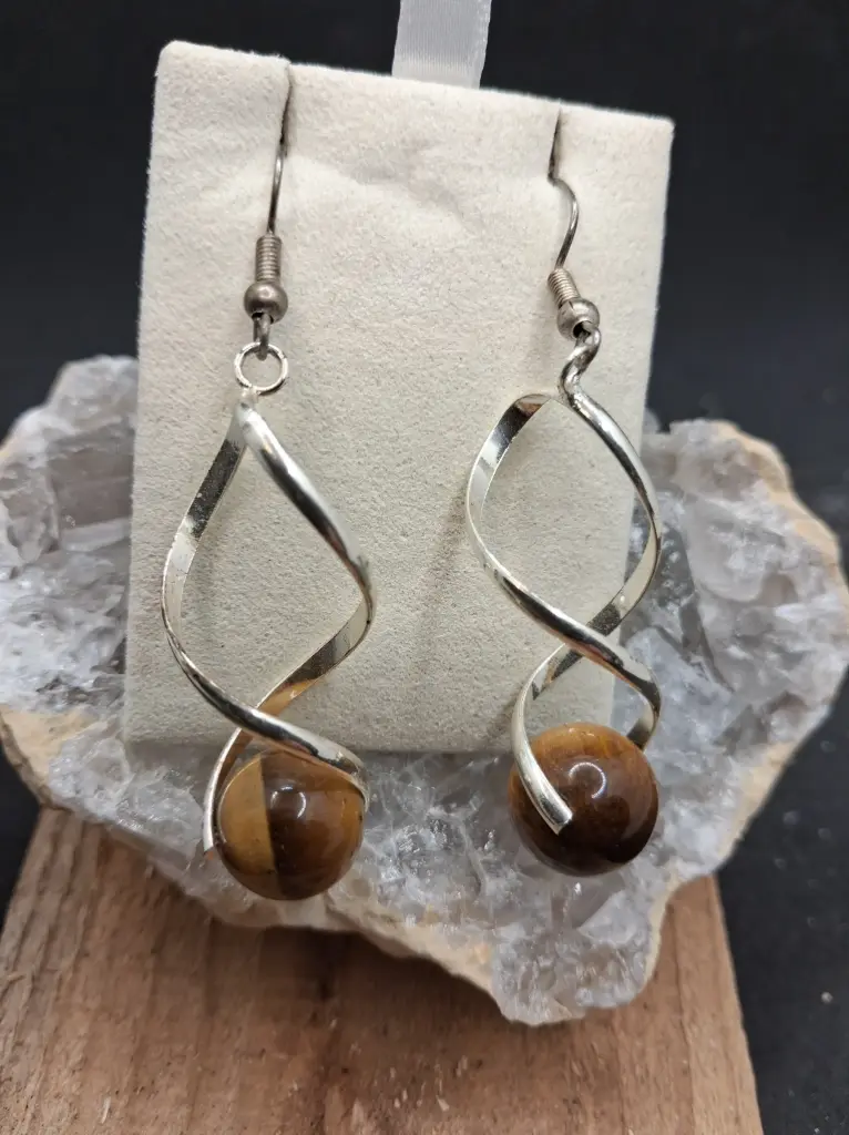 Boucles d'Oreilles en Œil du Tigre Torsadées