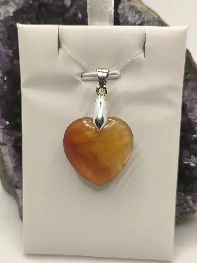 Pendentif Moyen en Cœur de Cornaline