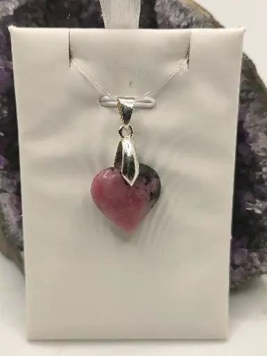 Pendentif Petit Cœur en Rhodonite de  Madagascar